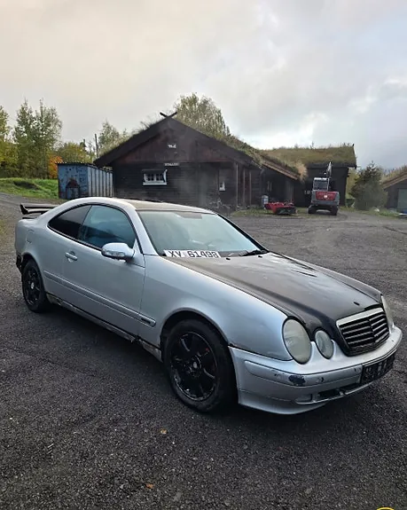 Mercedes-Benz Clk200 2001 photo 2