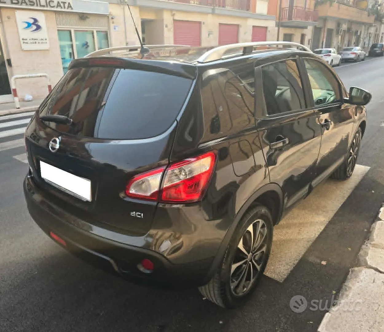 Nissan Qashqai 2011 photo 4