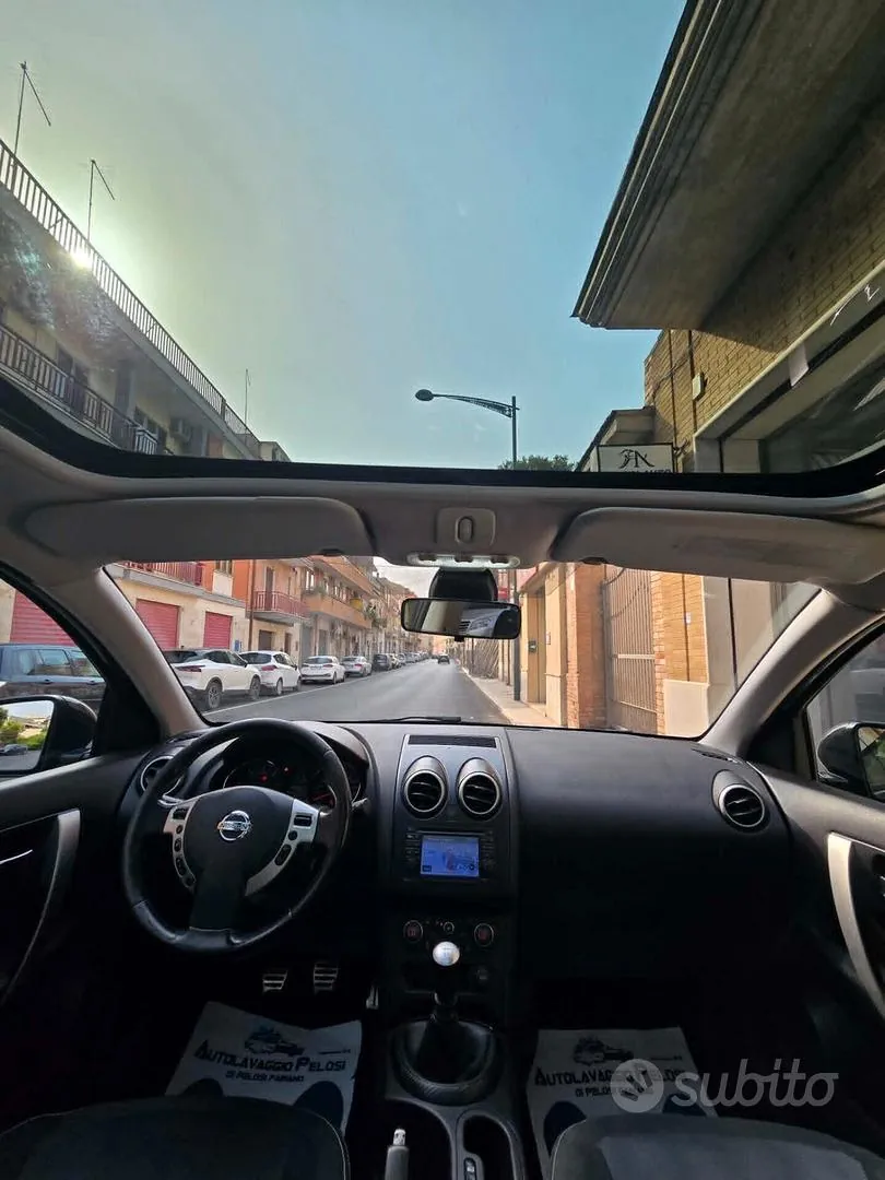 Nissan Qashqai 2011 photo 5