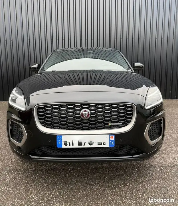 Jaguar E-Pace 2022 photo 3