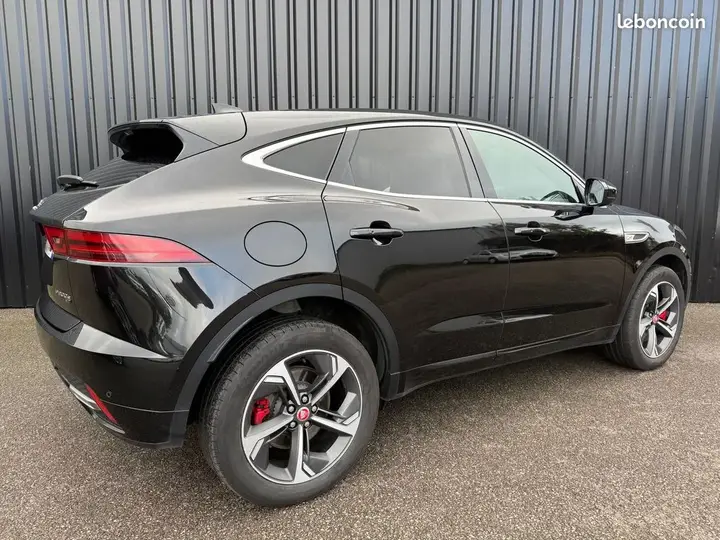 Jaguar E-Pace 2022 photo 5