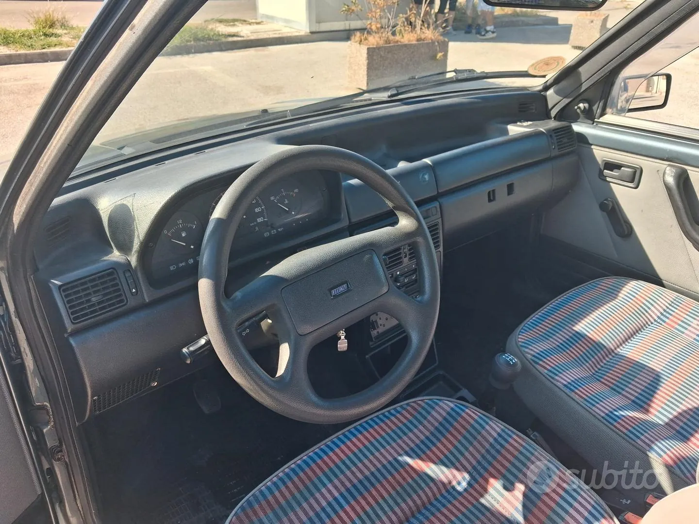 Fiat Uno 1992 photo 5