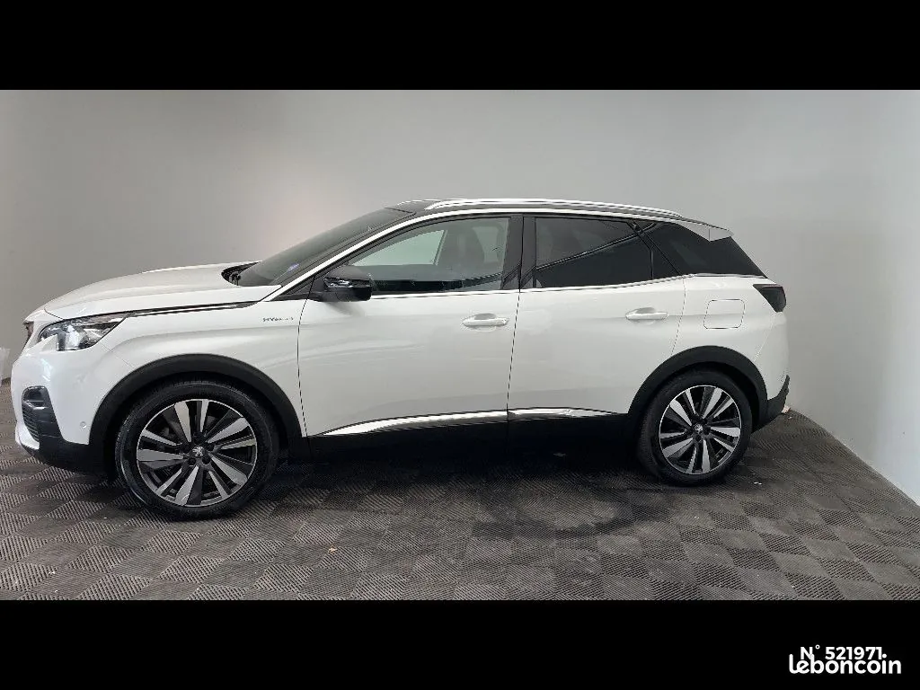 Peugeot 3008 2020 photo 2