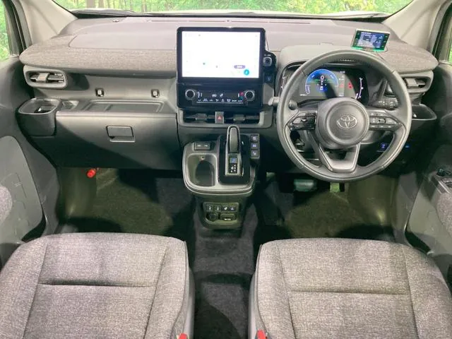 Toyota Sienna 2023 photo 2