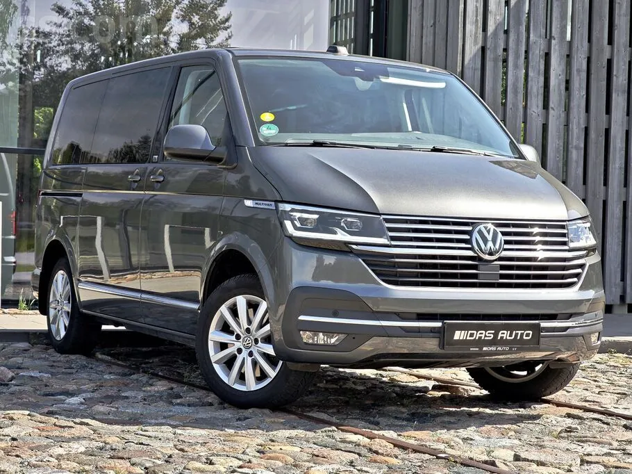 Volkswagen Multivan 2022 photo 2