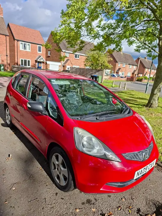 Honda Jazz 2009 photo 2