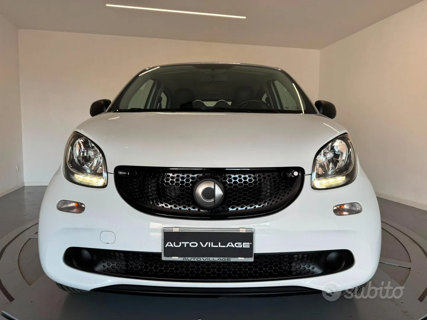 Smart Forfour 2017 photo 2