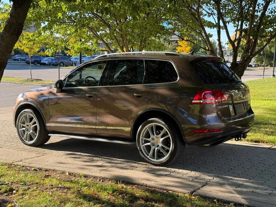 Volkswagen Touareg 2011 photo 4