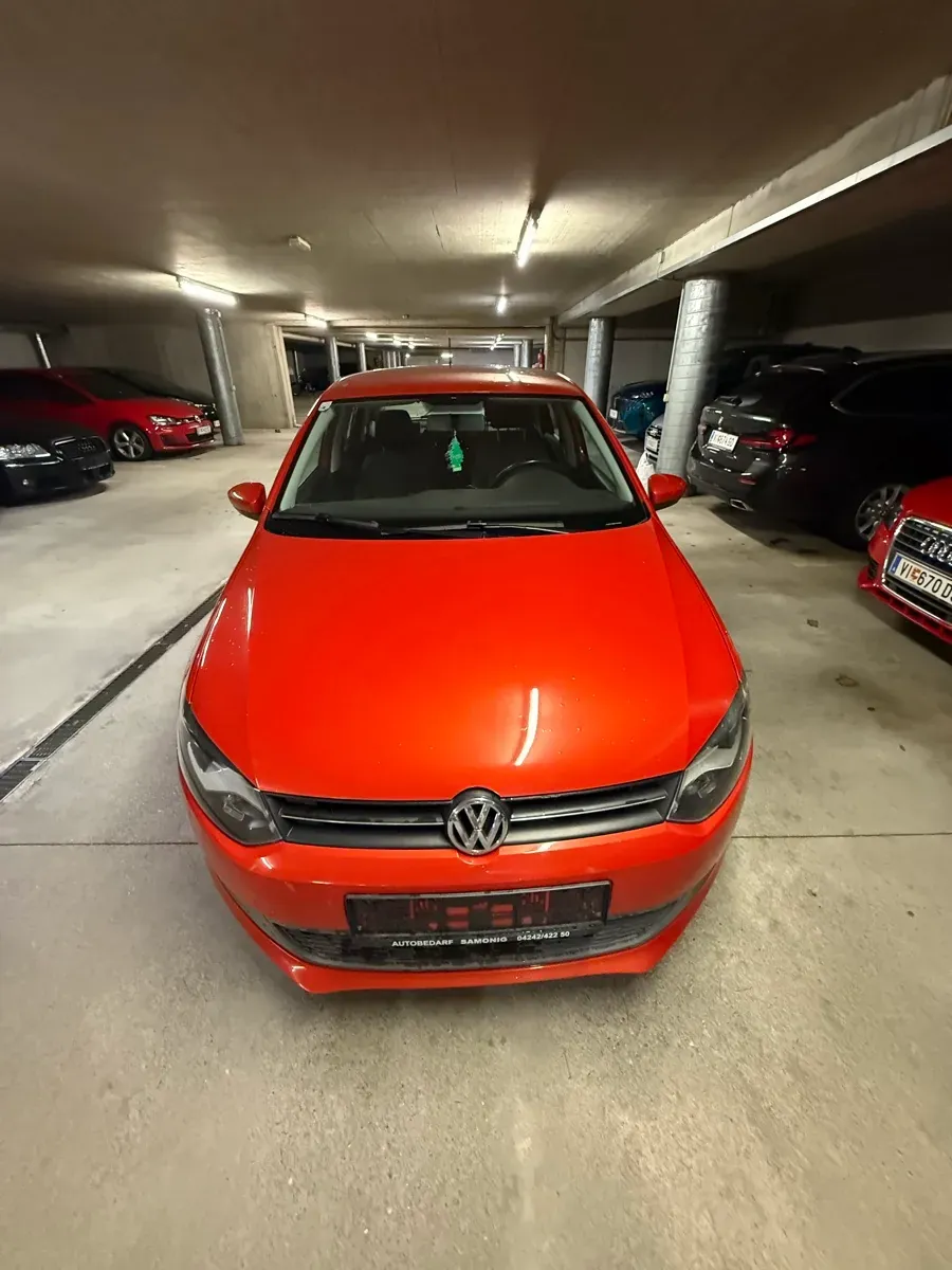 Volkswagen Polo 2010 photo 3