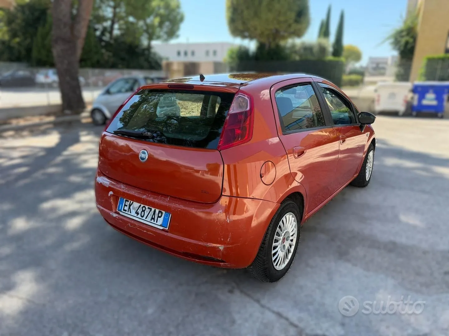 Fiat Grande Punto 2010 photo 4