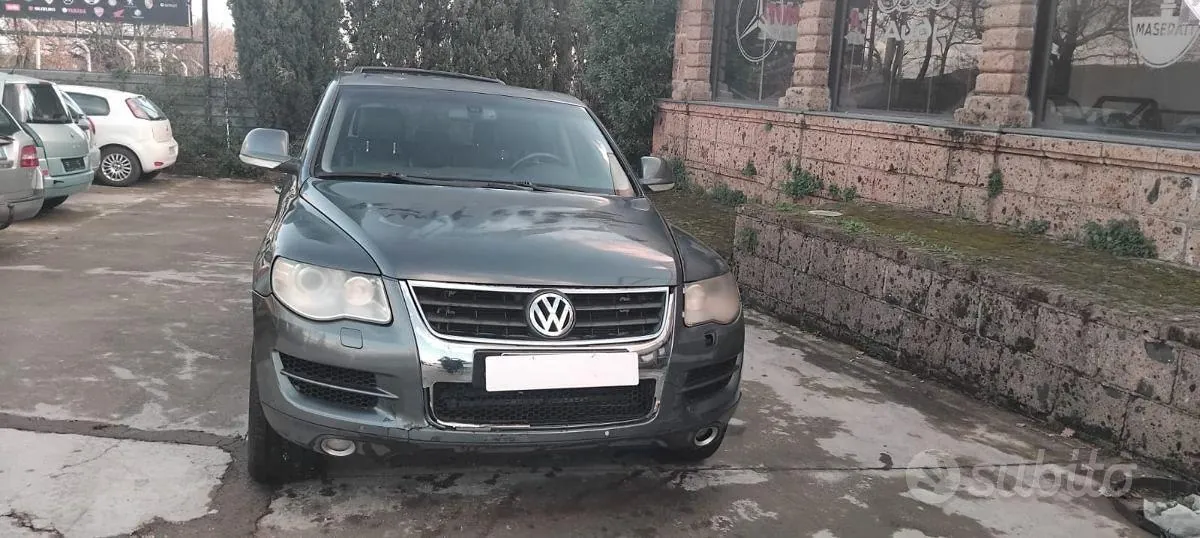 Volkswagen Touareg