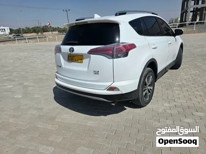 Toyota Rav 4 2017 photo 3
