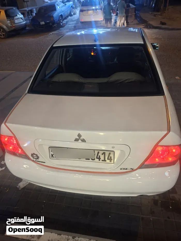 Mitsubishi Lancer 2012 photo 4