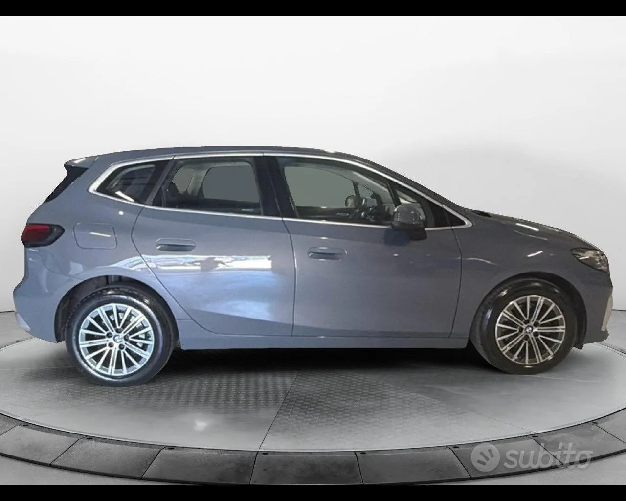 BMW 218D Active Tourer 2023 photo 5