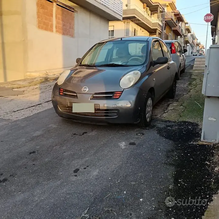 Nissan Micra 2003 photo 2