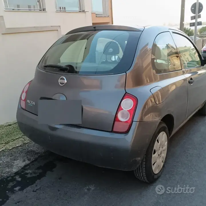 Nissan Micra 2003 photo 4
