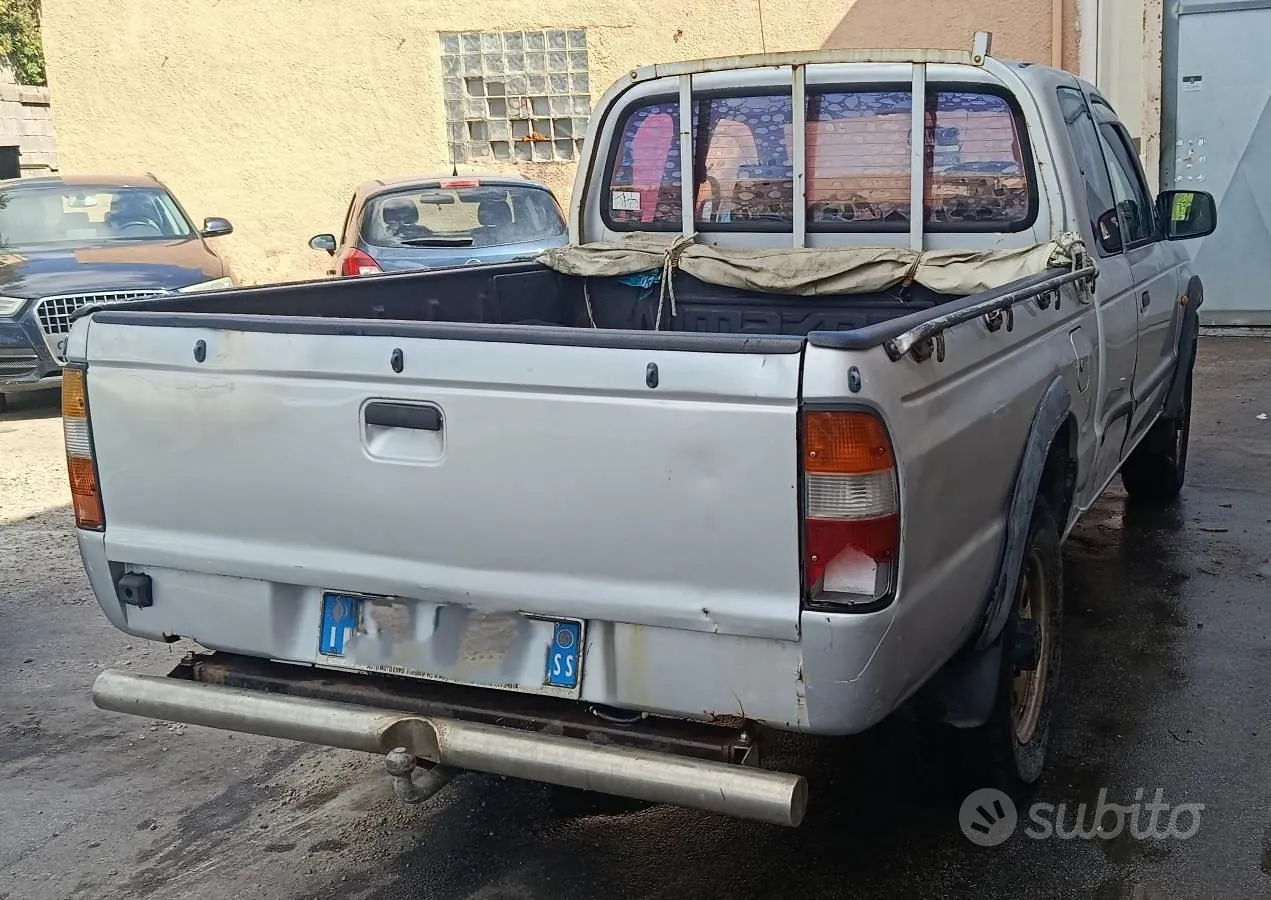 Mazda B2500 1999 photo 4