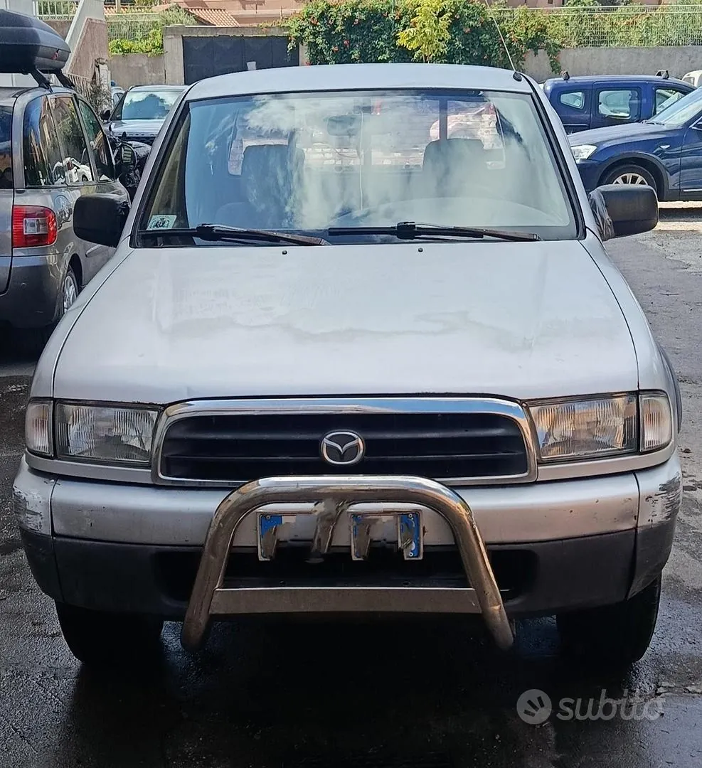 Mazda B2500