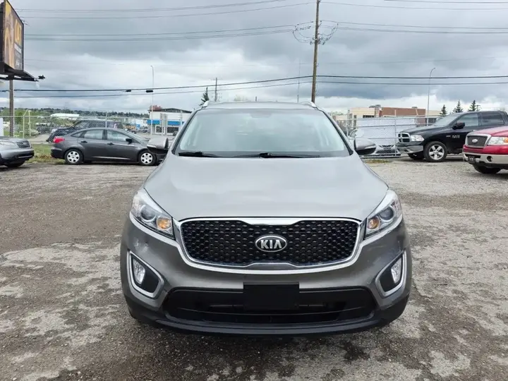 Kia Sorento 2017 photo 2