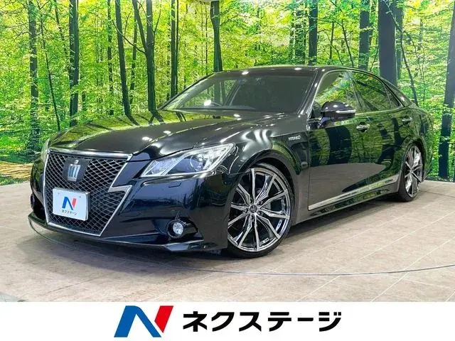 Toyota Crown Athlete