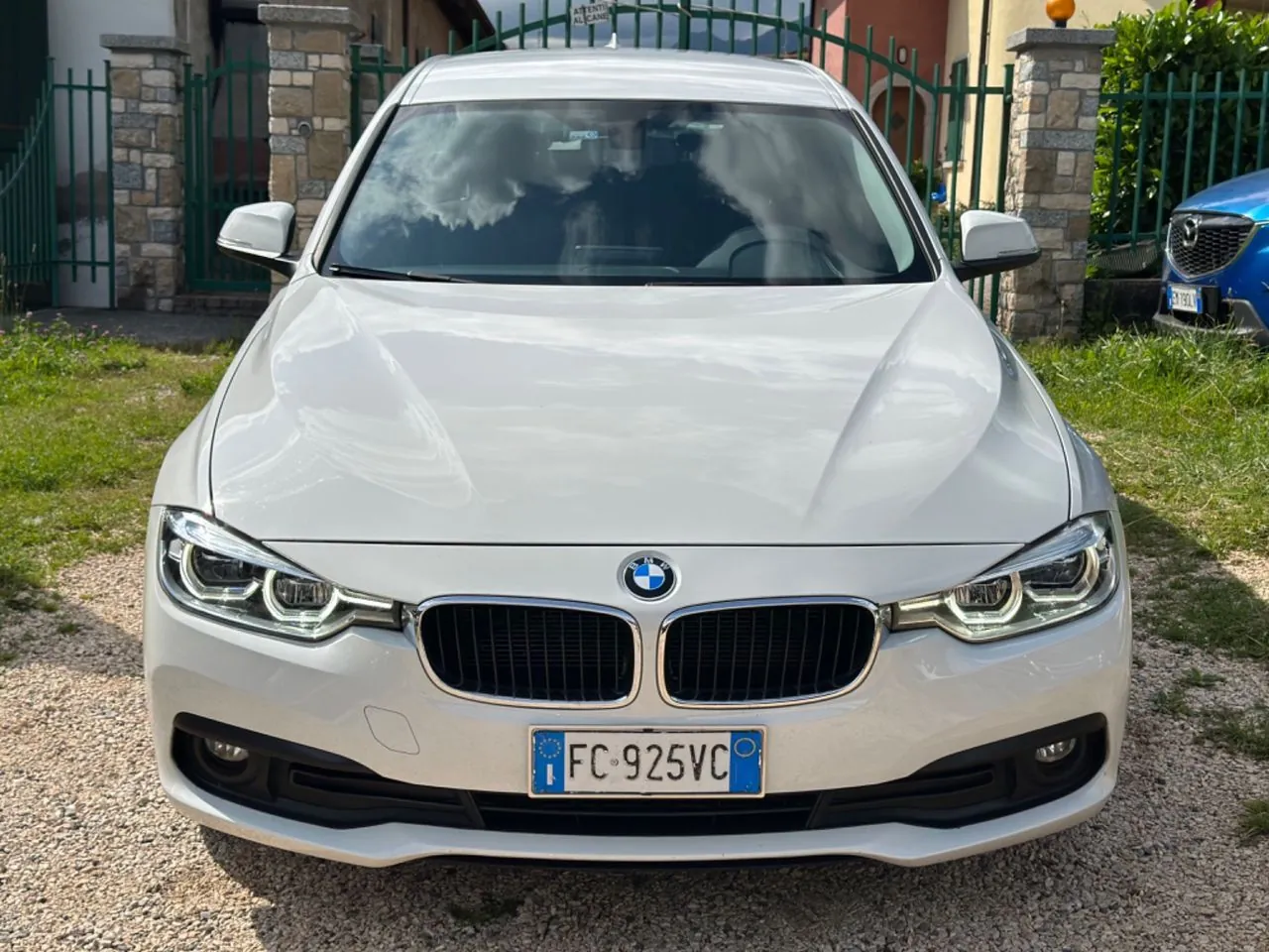 BMW 316D 2016 photo 2