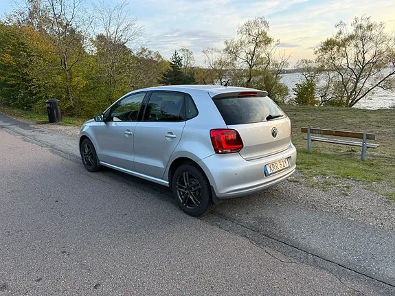 Volkswagen Polo 2013 photo 2