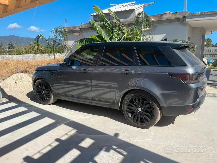 Land Rover Range Rover Sport 2015 photo 2
