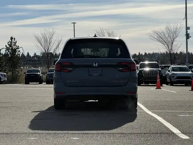 Honda Odyssey 2024 photo 5