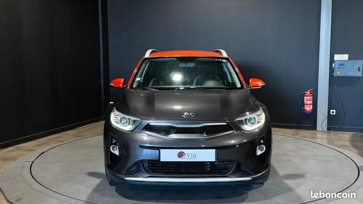 Kia Stonic 2020 photo 2