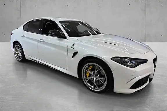 Alfa Romeo Giulia Quadrifoglio