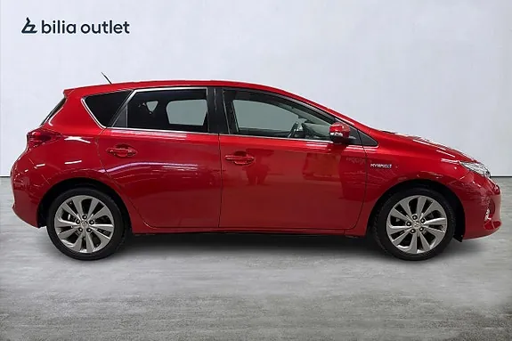 Toyota Auris 2014 photo 5