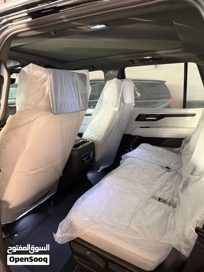 Chevrolet Tahoe 2026 photo 3