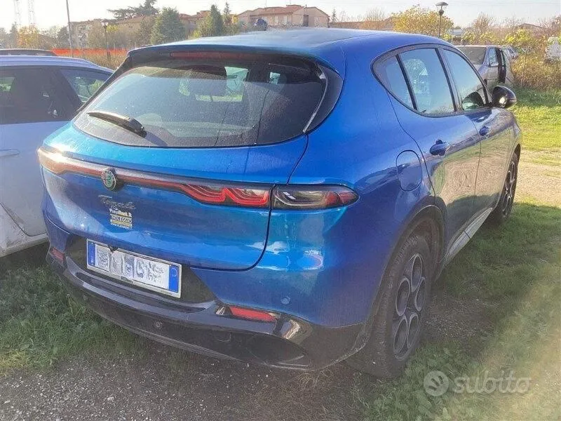 Alfa Romeo Tonale 2024 photo 2