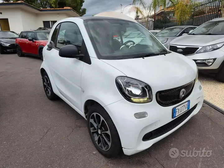 Smart Fortwo 2016 photo 2