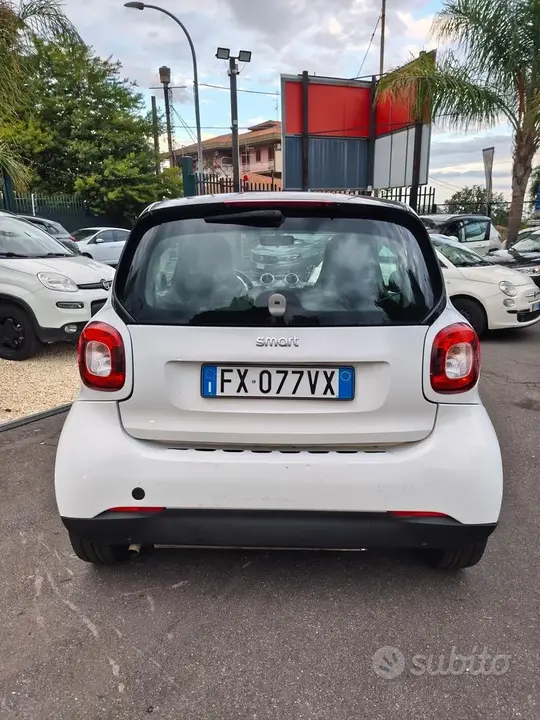 Smart Fortwo 2016 photo 5