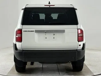 Toyota Land Cruiser Prado 2026 photo 4