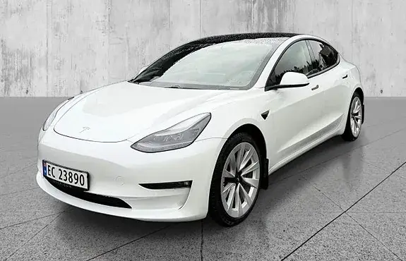 Tesla Model 3 2021 photo 3