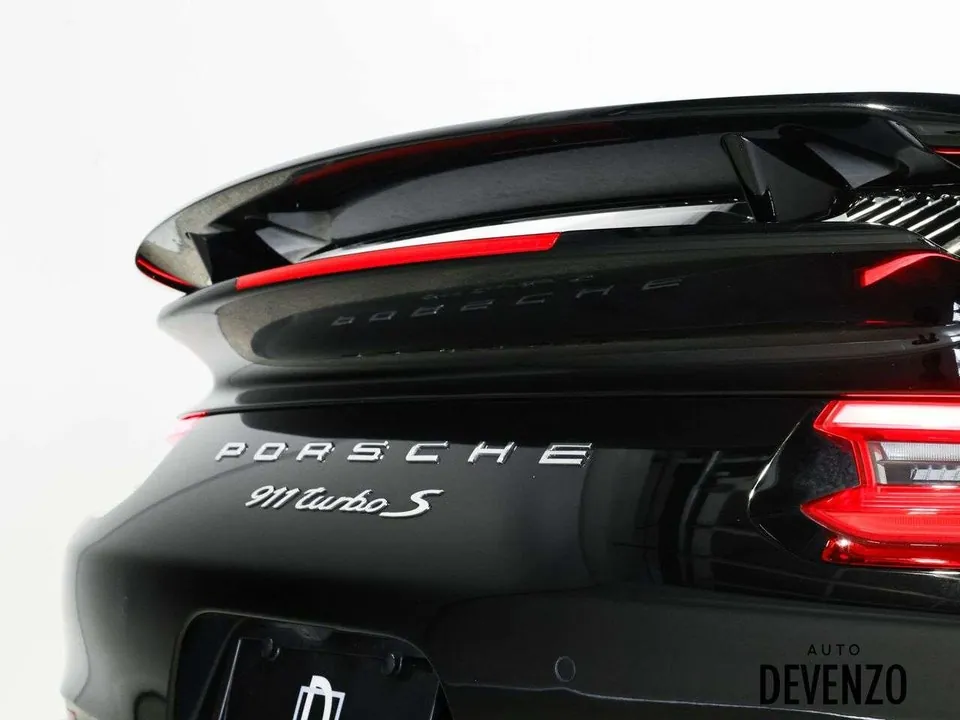 Porsche 911 Turbo S Cabriolet 2019 photo 5