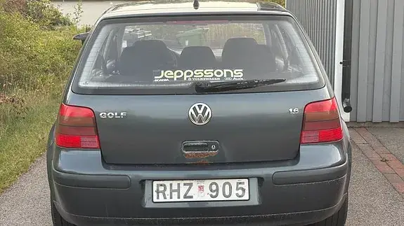 Volkswagen Golf 4 2000 photo 4
