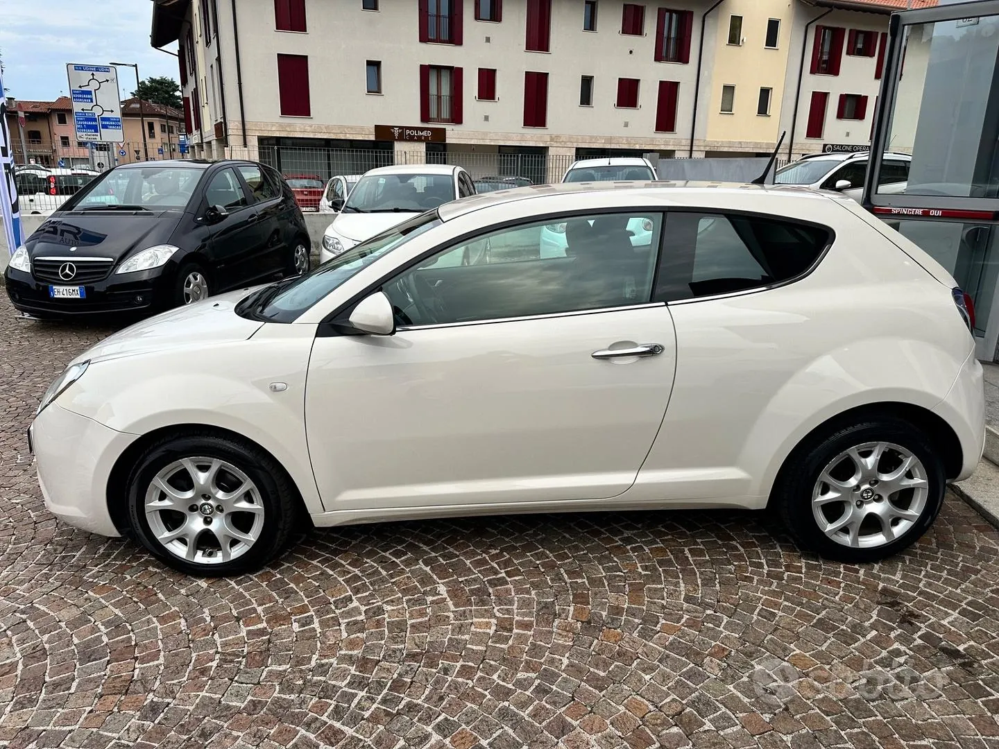 Alfa Romeo Mito 2011 photo 5