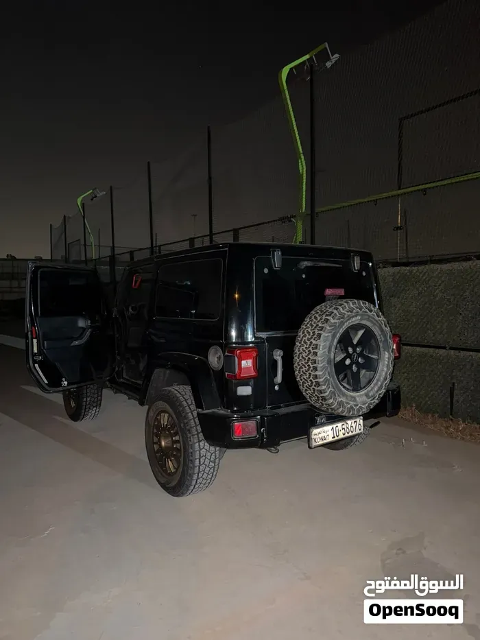 Jeep Wrangler 2011 photo 2