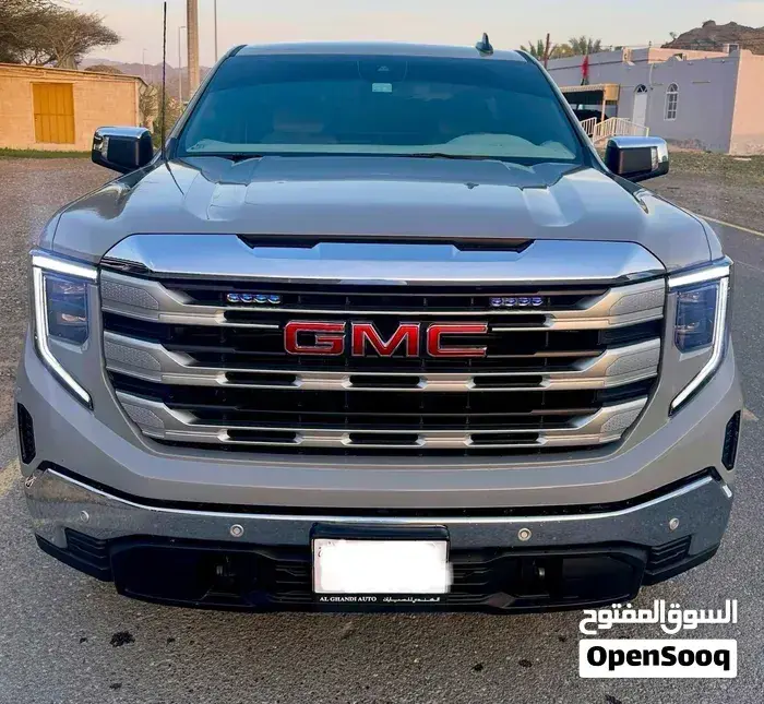 GMC Sierra 2025 photo 2