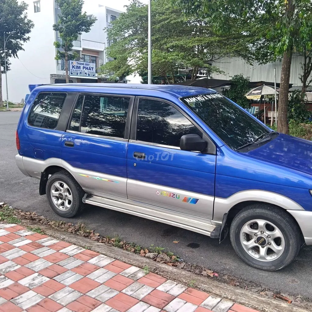 Isuzu Hi Lander 2004 photo 3