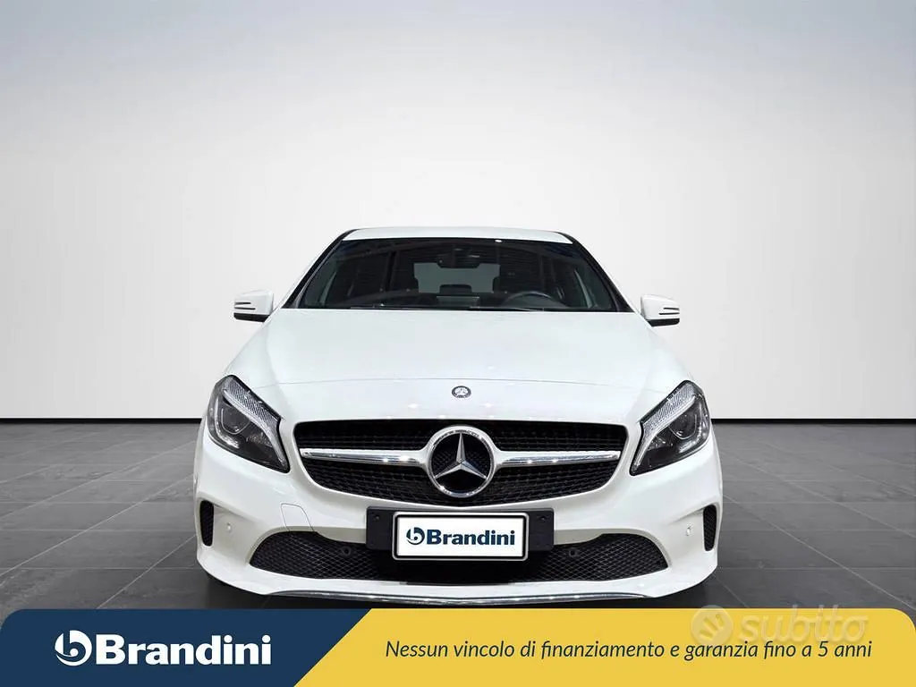 Mercedes-Benz A 180 Sport 2018 photo 3