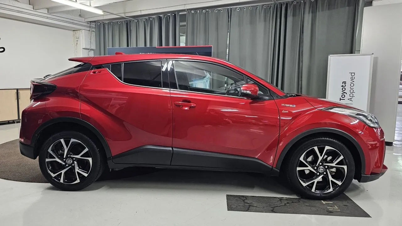 Toyota C-Hr 2020 photo 4