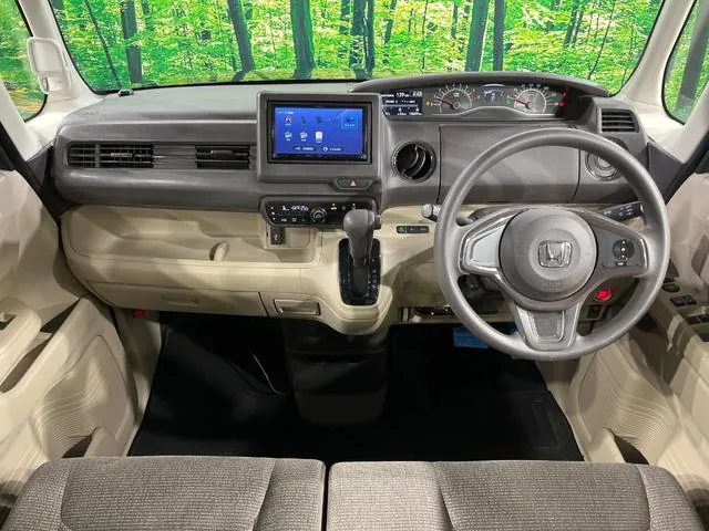 Honda N-Box 2019 photo 2