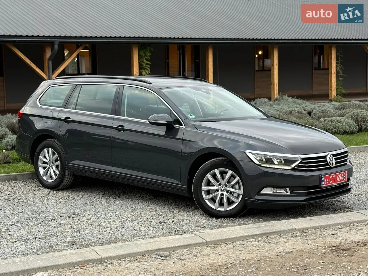 Volkswagen Passat 2019 photo 3