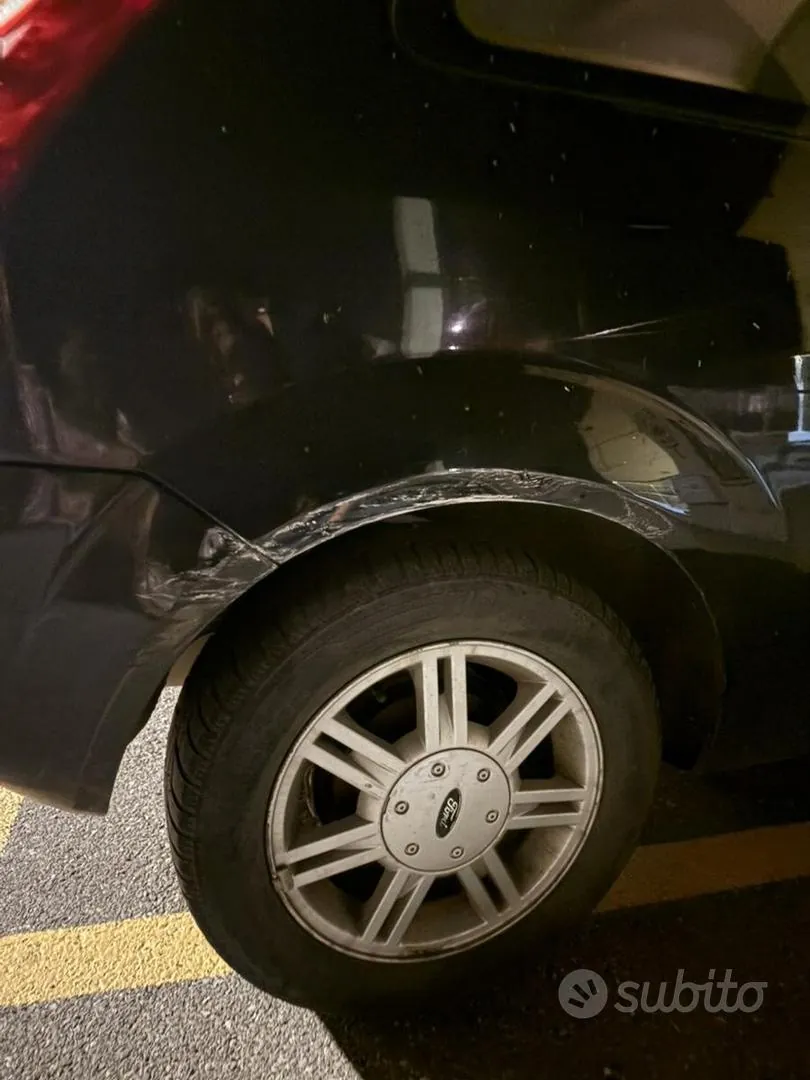 Ford Fiesta 2006 photo 3