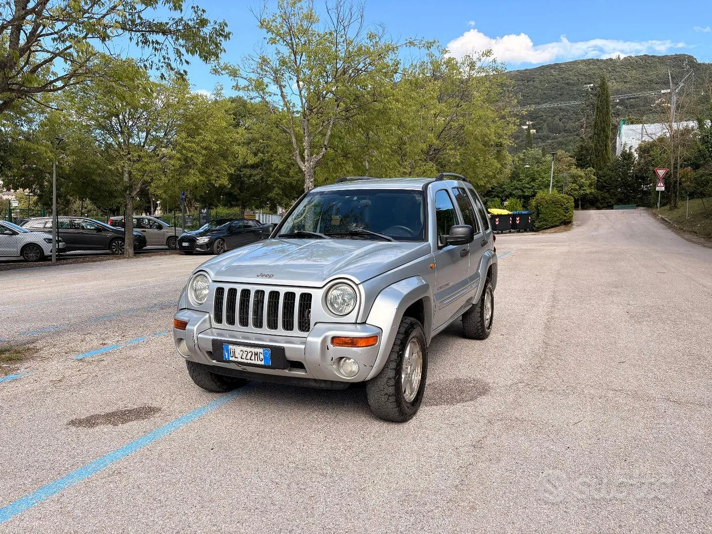 Jeep Cherokee