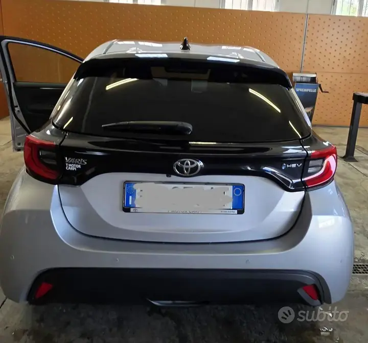 Toyota Yaris 2025 photo 4